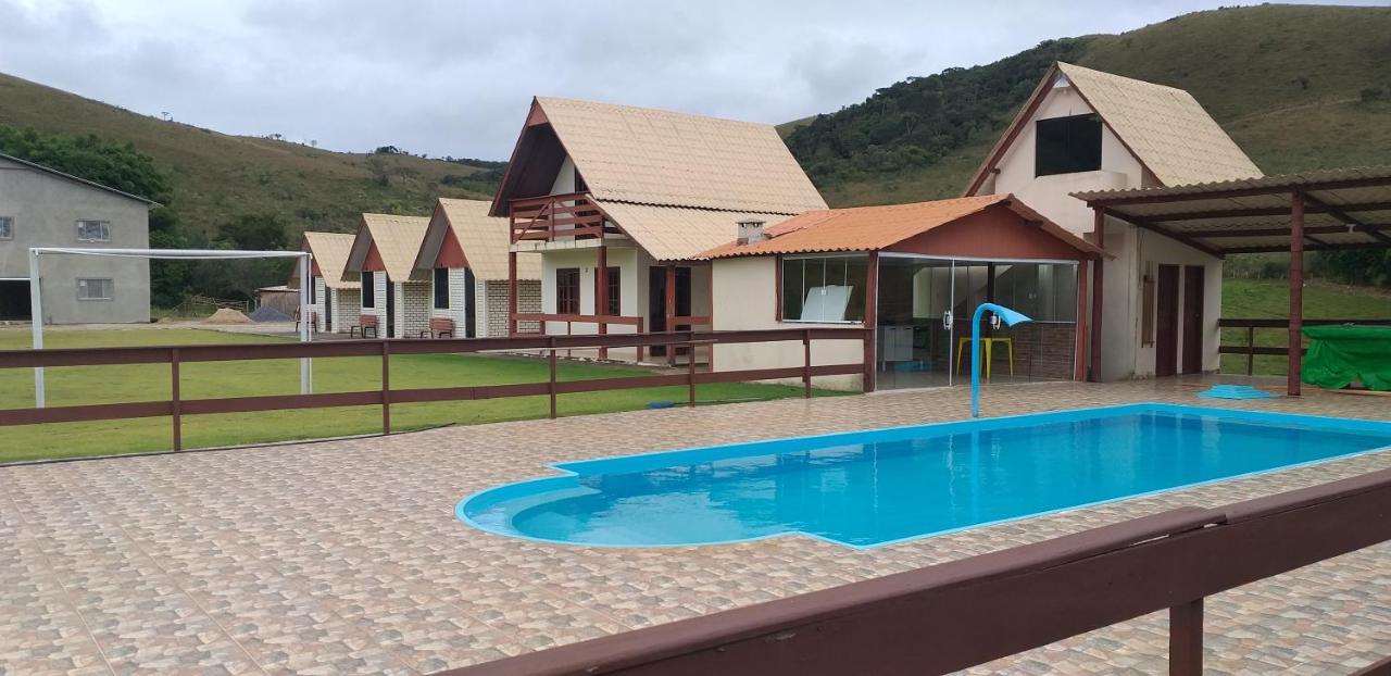 Pousada Recanto Feliz Carvalhos Mg Экстерьер фото